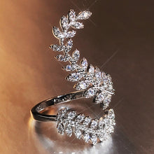 Load image into Gallery viewer, Silver Cocktail Party Ring / Graceful Leaves Open Both Ends
