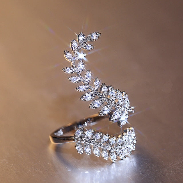 Silver Cocktail Party Ring / Graceful Leaves Open Both Ends